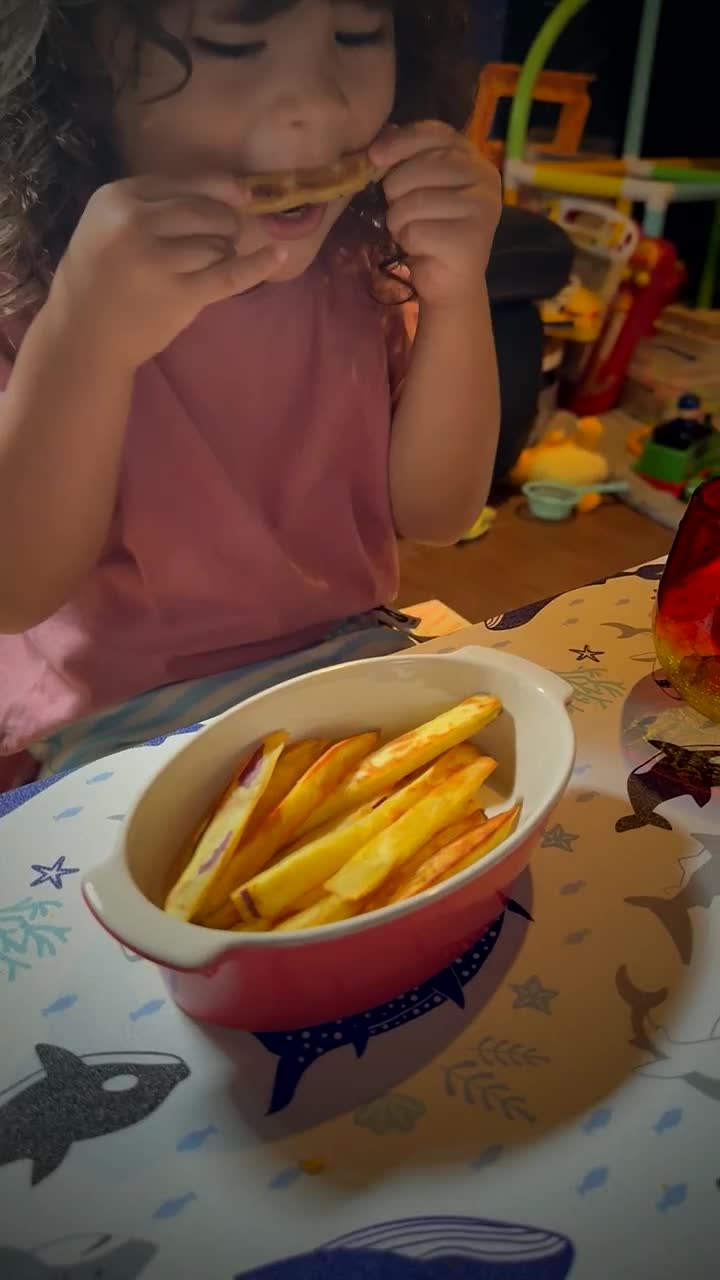 サクサク音まで美味しいフライドポテト🍟